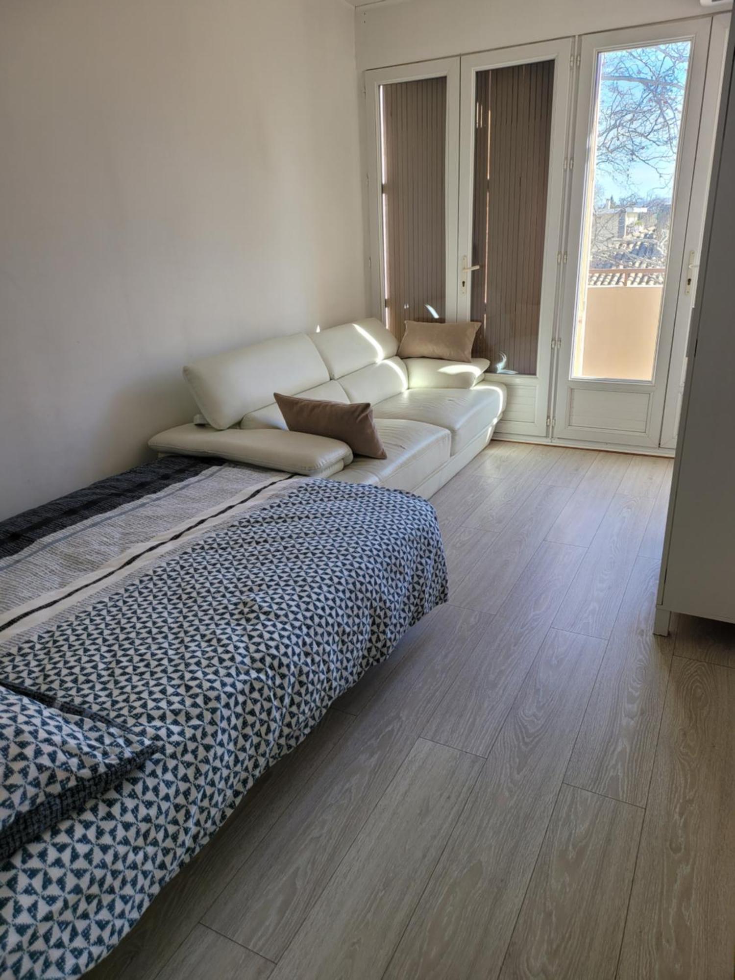 アヴィニョンElegant Apparemment 60M2 Climatiseアパートメント エクステリア 写真